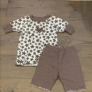 New without tags. Two peace outfit.